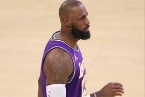 詹姆斯：NBA历史得分王从来不是我的目标 我更希望当助攻王/MVP等