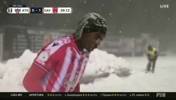 大雪满弓刀！名场面：极端雪战的比赛中上演暴力倒钩！